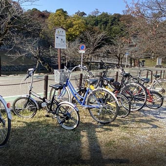 彦根城内バイク駐車場：画像